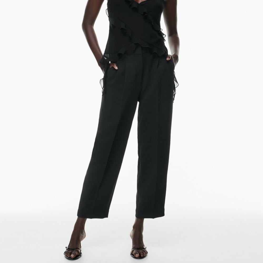 Aritzia Wilfred Carrot Pant